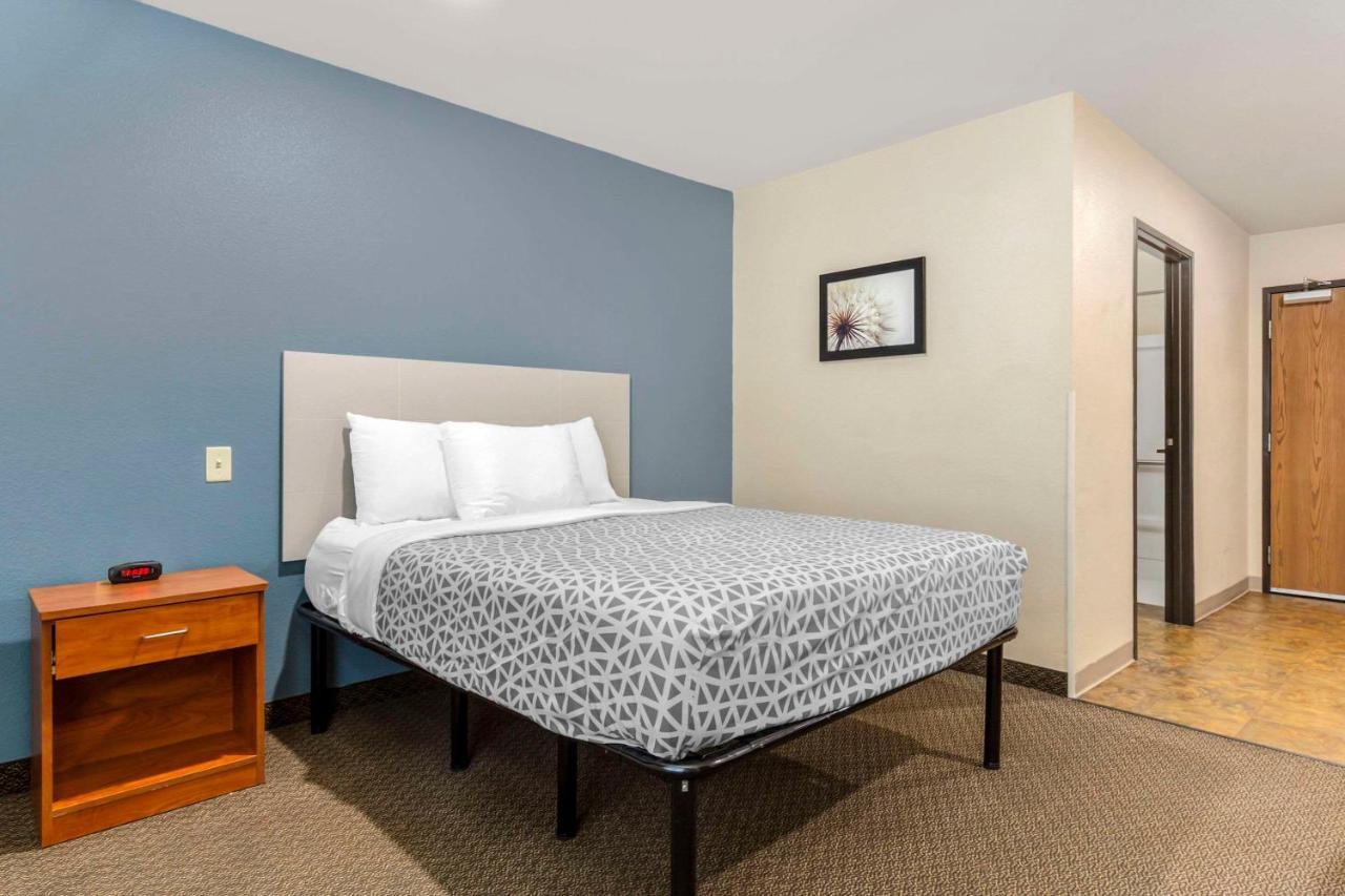 Woodspring Suites Raleigh Garner Edmondson エクステリア 写真
